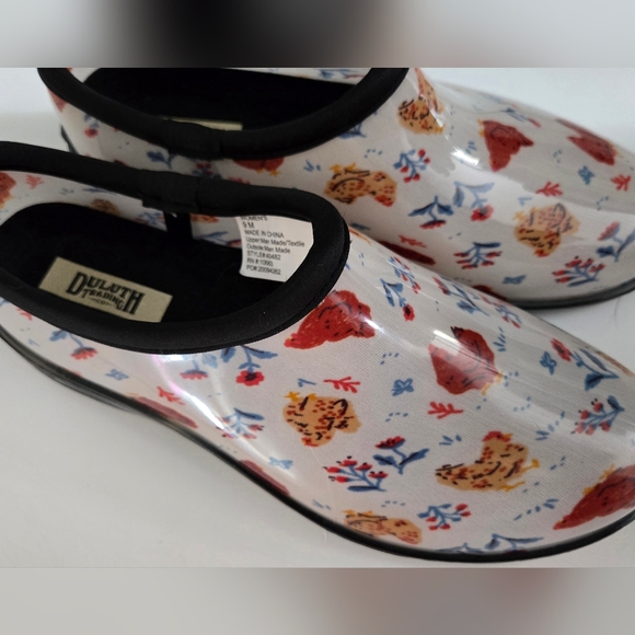 Duluth Trading Co Shoes - Duluth Trading Co CHICKEN Garden Outdoor Womans Sz 9 Shoes